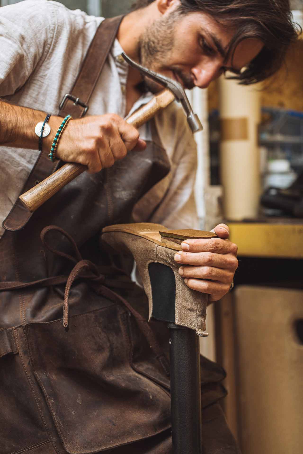 Savoir-faire artisan Atelier Desbois Cordonnier